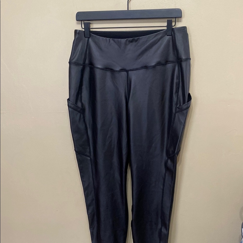 Torrid activewear faux leather leggings 1x